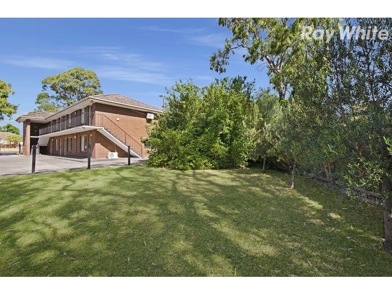 4/10 Kelvinside Road, Noble Park VIC 3174