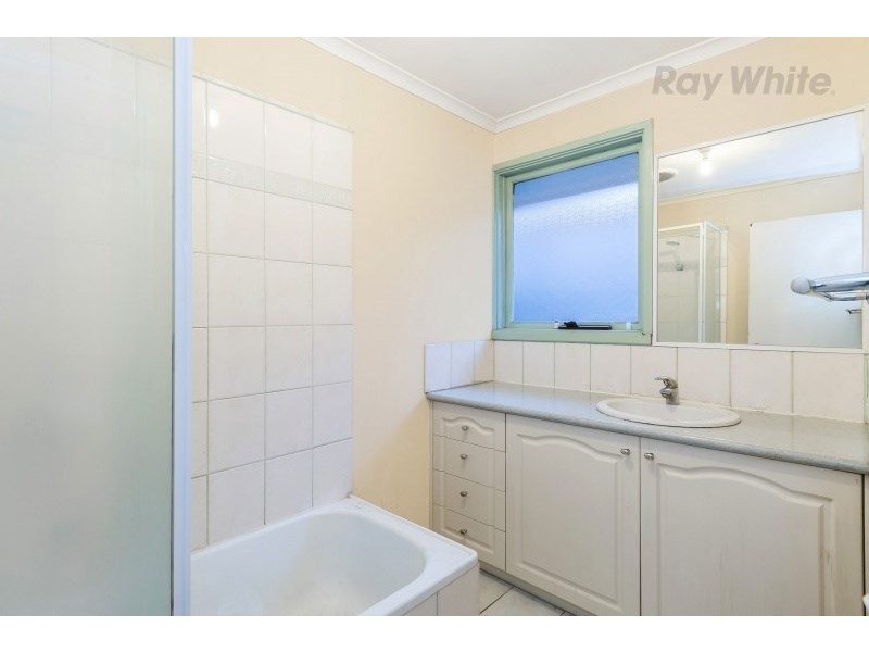 221 Jacksons Road, Noble Park North VIC 3174