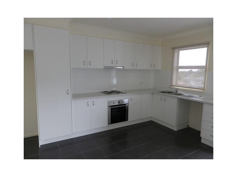 11/41 Ambrie Crescent, Noble Park VIC 3174