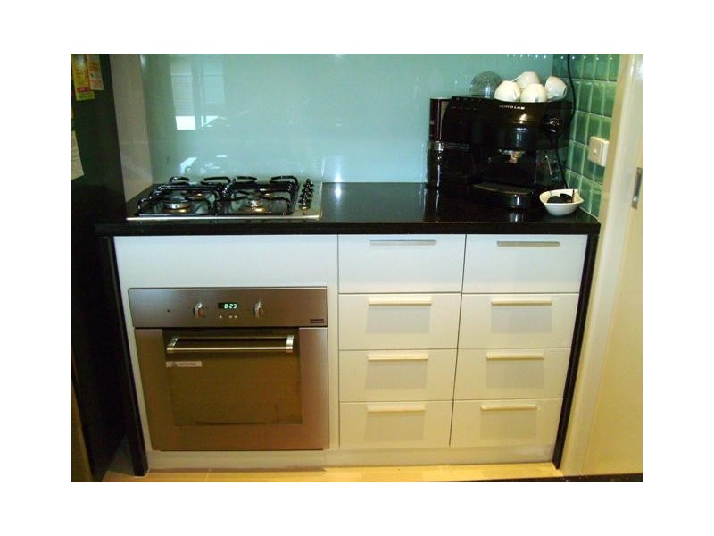 15/8 St James Avenue, Springvale VIC 3171