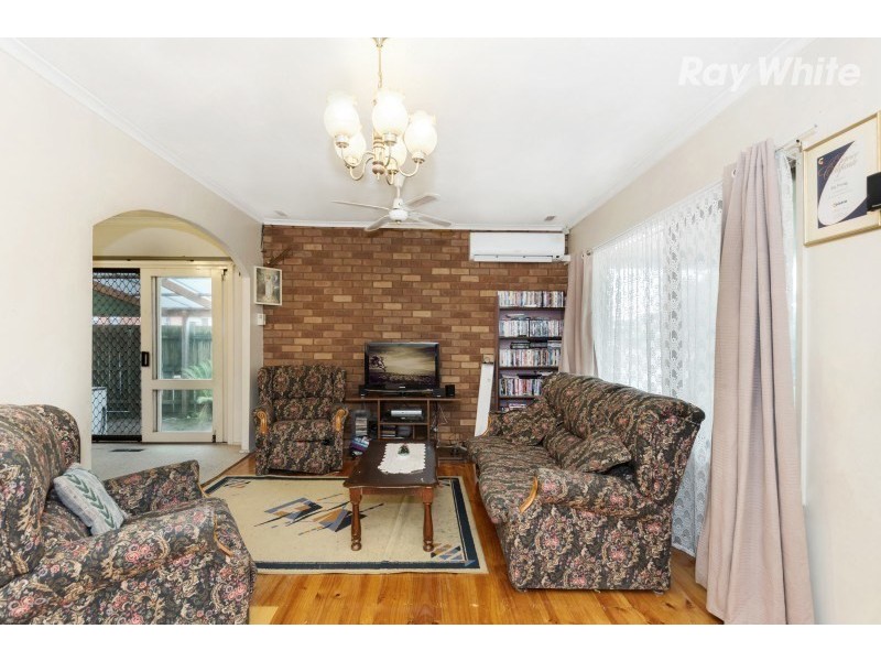 12 Deakin Crescent, Dandenong North VIC 3175
