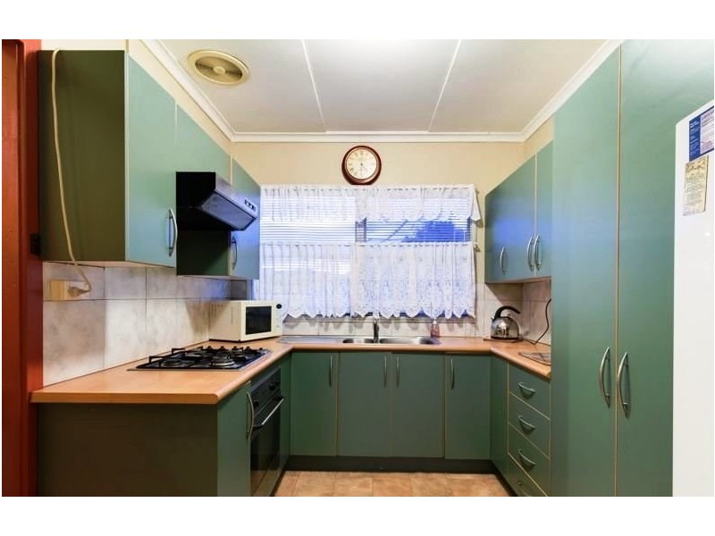 2 Berry Court, Doveton VIC 3177