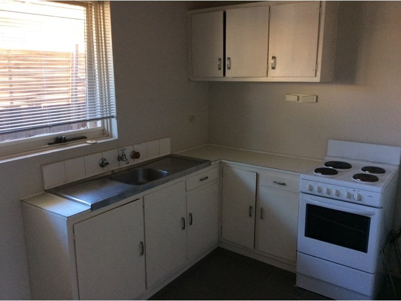 2/62 Kelvinside Road, Noble Park VIC 3174