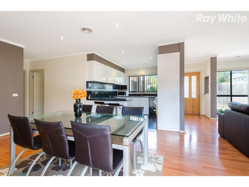 2/25 Shepreth Avenue, Noble Park VIC 3174