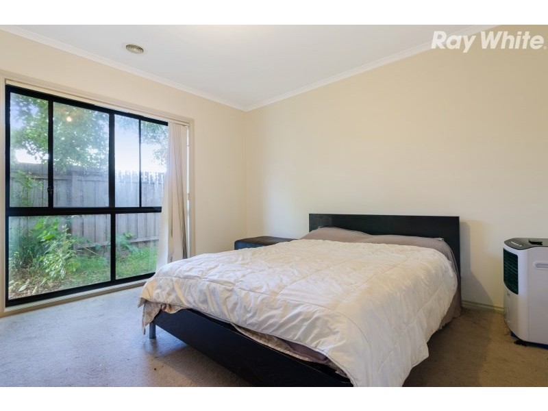 2/25 Shepreth Avenue, Noble Park VIC 3174