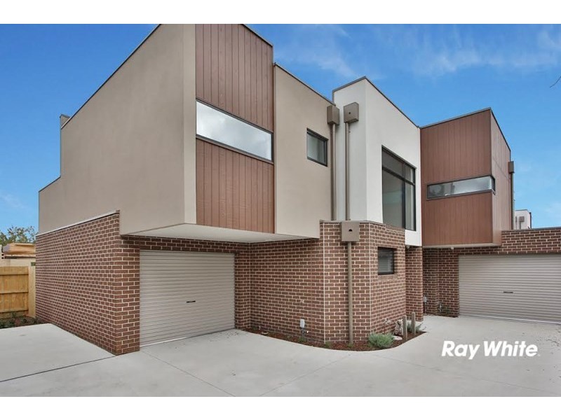 4/11 Wall Street, Noble Park VIC 3174