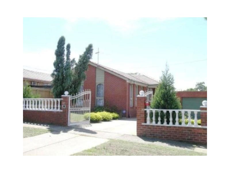 221 Jacksons Road, Noble Park North VIC 3174