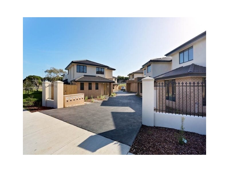 2/78 Wells Road, Seaford VIC 3198