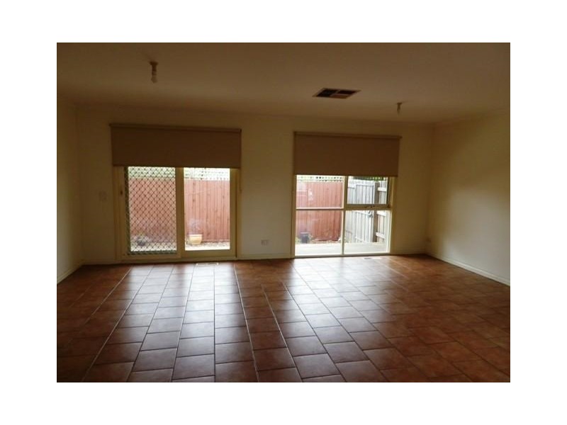 2/115 Corrigan Road, Noble Park VIC 3174