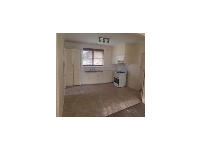 56 King George Parade, Dandenong VIC 3175