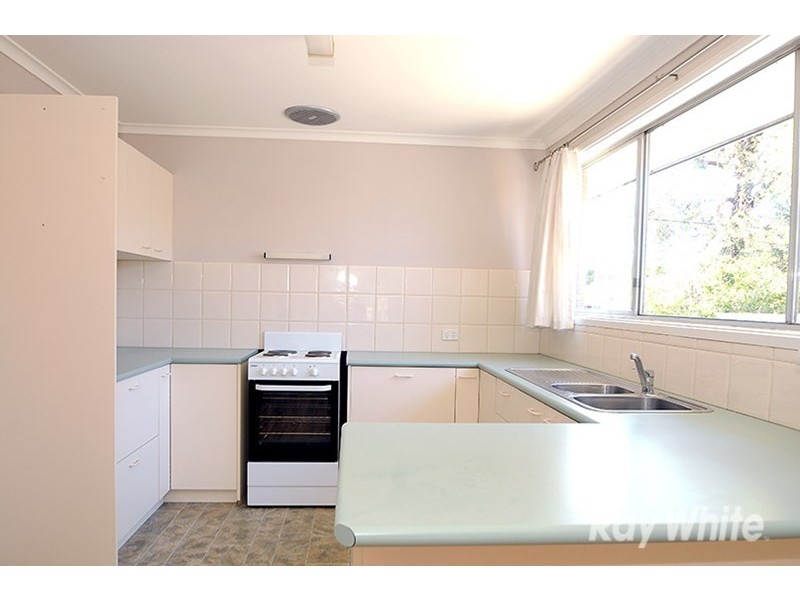 36 Albany Drive, Mulgrave VIC 3170