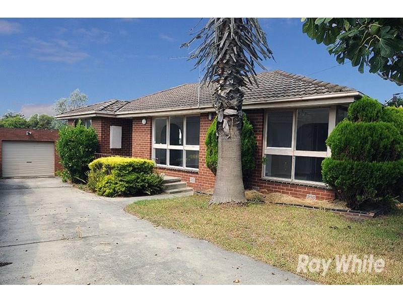 15 Lawrence Crescent, Noble Park North VIC 3174