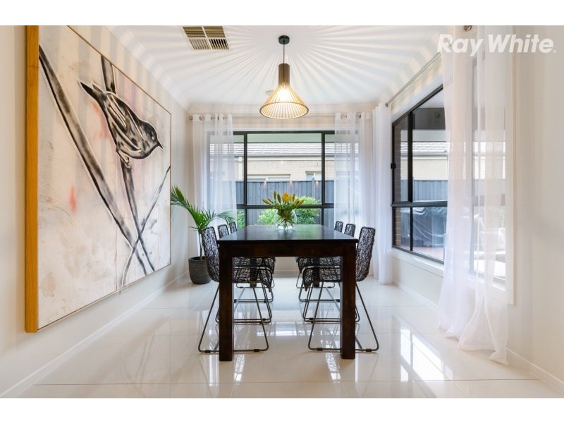 15 Havenstone Drive, Keysborough VIC 3173