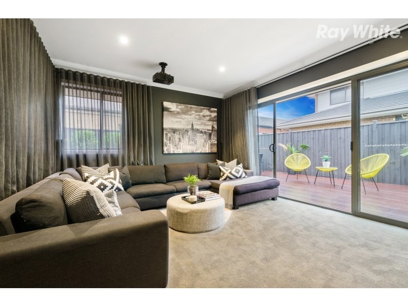 15 Havenstone Drive, Keysborough VIC 3173