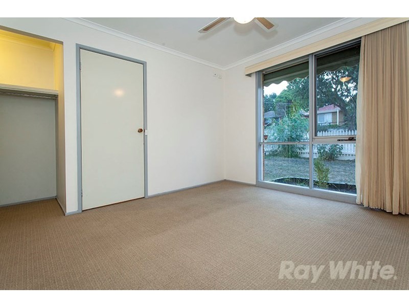 49 Michelle Drive, Hampton Park VIC 3976