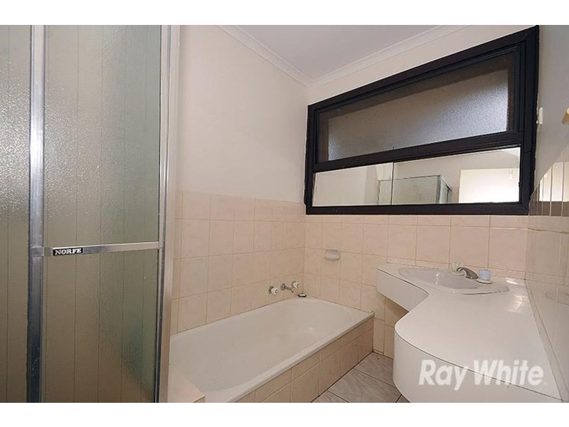 52 Betula Street, Doveton VIC 3177