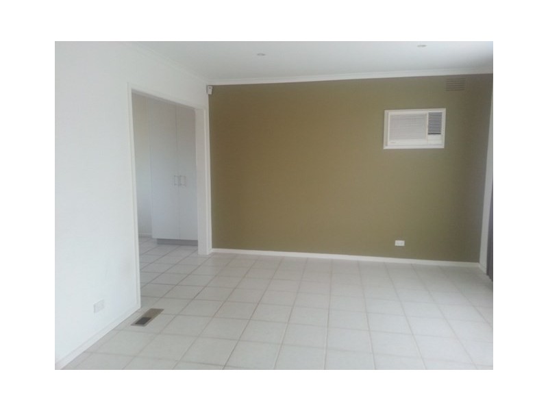 1/2 Nordic Road, Dandenong North VIC 3175