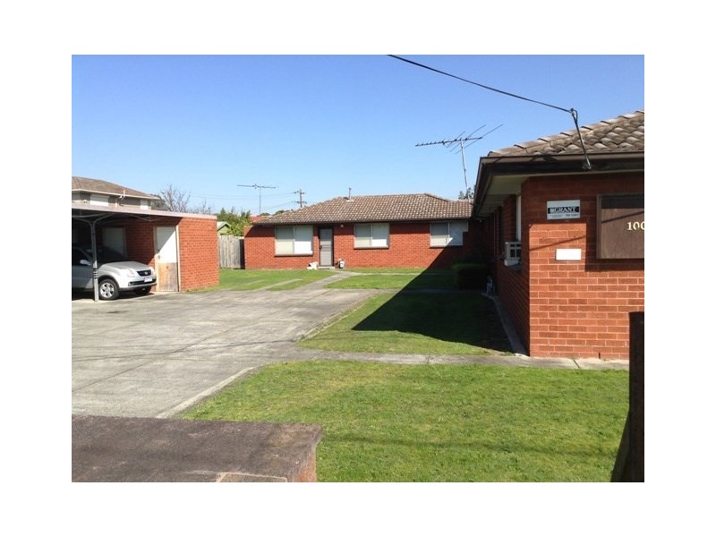 1/100 Harold Road, Springvale South VIC 3172