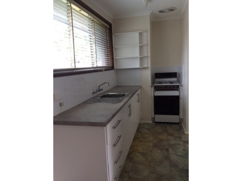 1/100 Harold Road, Springvale South VIC 3172