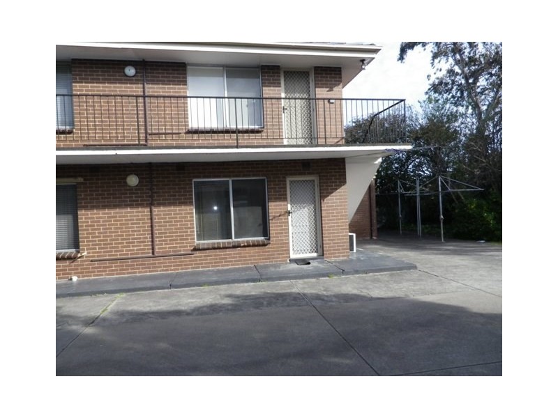 4/10 Kelvinside Road, Noble Park VIC 3174