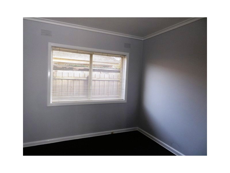 4/10 Kelvinside Road, Noble Park VIC 3174