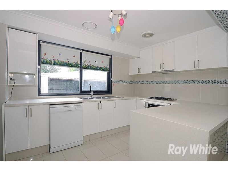 37 Pound Road, Hampton Park VIC 3976