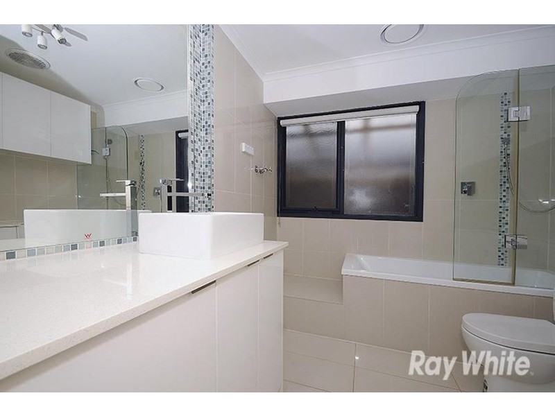 37 Pound Road, Hampton Park VIC 3976