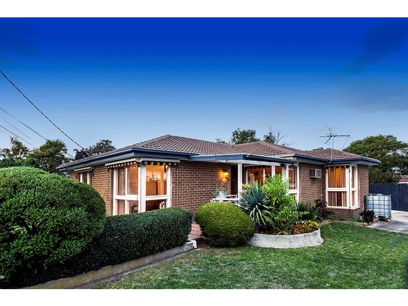2 Luton Court, Keysborough VIC 3173