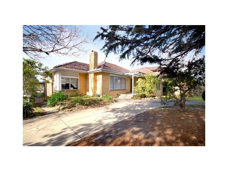 84 Clarinda Road, Clarinda VIC 3169