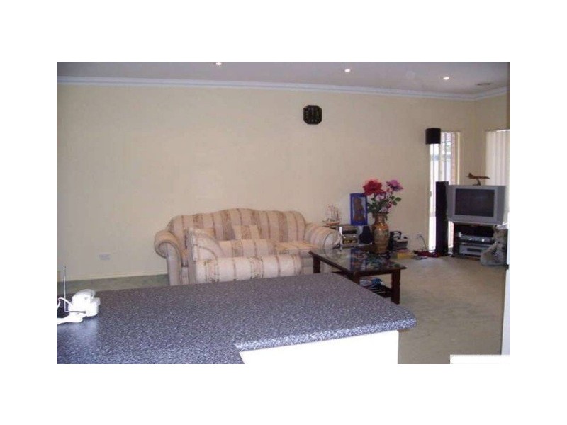 2/130 Kelvinside Road, Noble Park VIC 3174