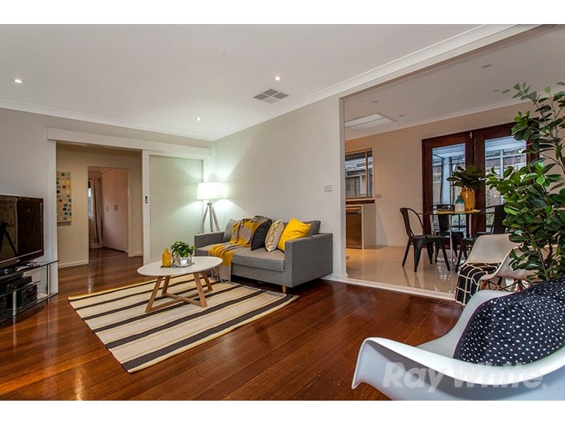 13 Cornwall Avenue, Keysborough VIC 3173