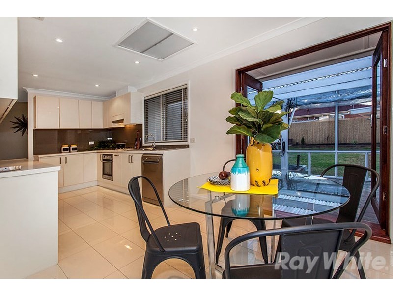 13 Cornwall Avenue, Keysborough VIC 3173