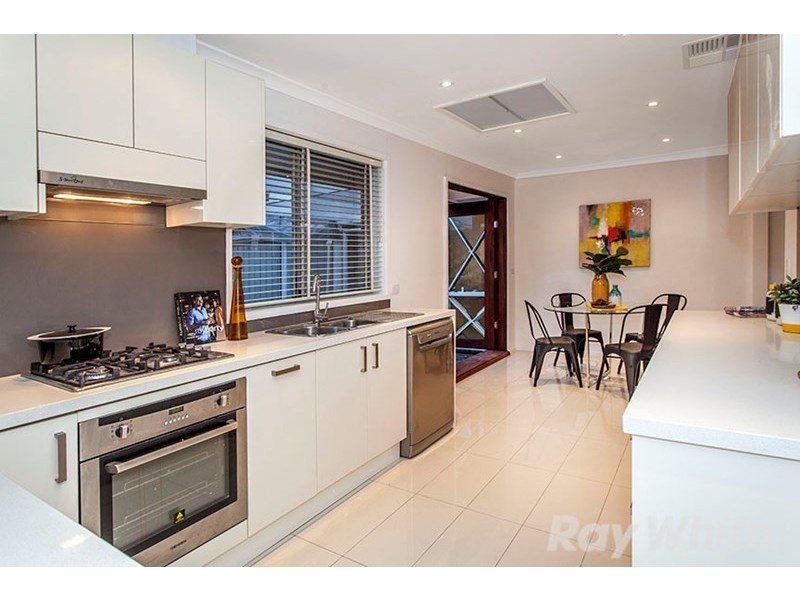 13 Cornwall Avenue, Keysborough VIC 3173