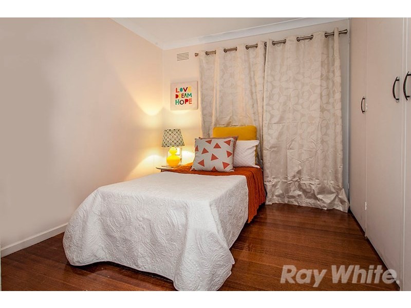 13 Cornwall Avenue, Keysborough VIC 3173