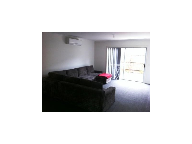 3/10 Bloomfield Road, Noble Park VIC 3174