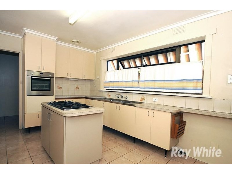 11 Monash Drive, Mulgrave VIC 3170