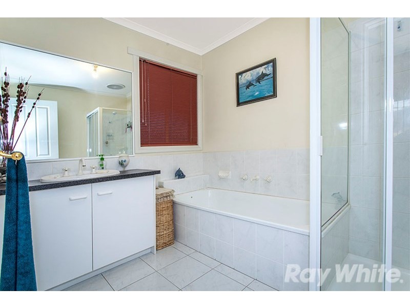 4 Lyall Court, Dandenong North VIC 3175