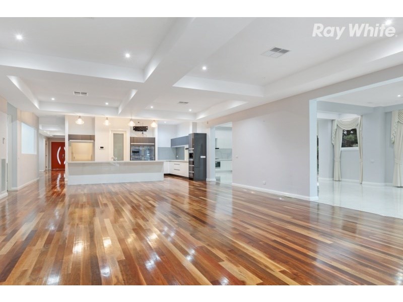 6-8 Cranston Close, Narre Warren North VIC 3804