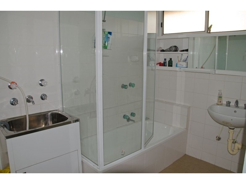 34/112 Princes Highway, Dandenong VIC 3175