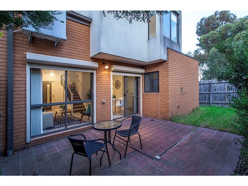 16/42 Liege Avenue, Noble Park VIC 3174