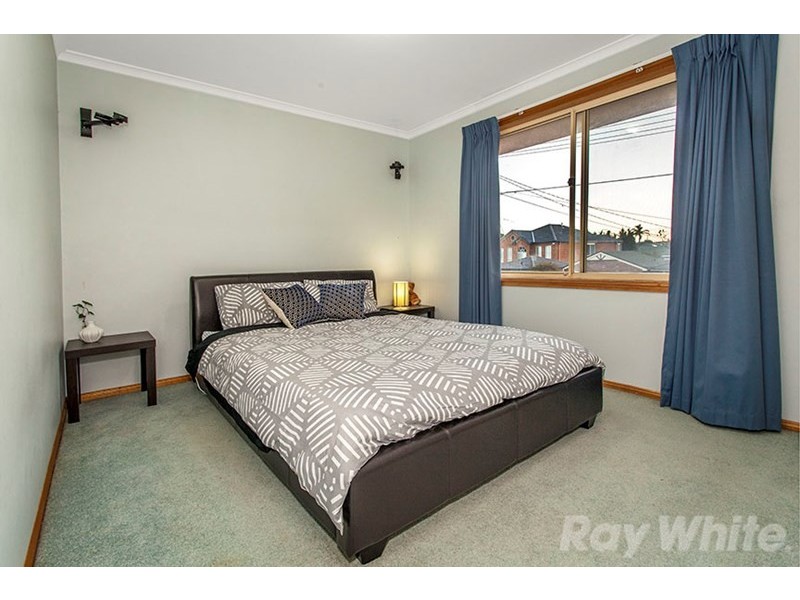 1 Norris Court, Noble Park North VIC 3174