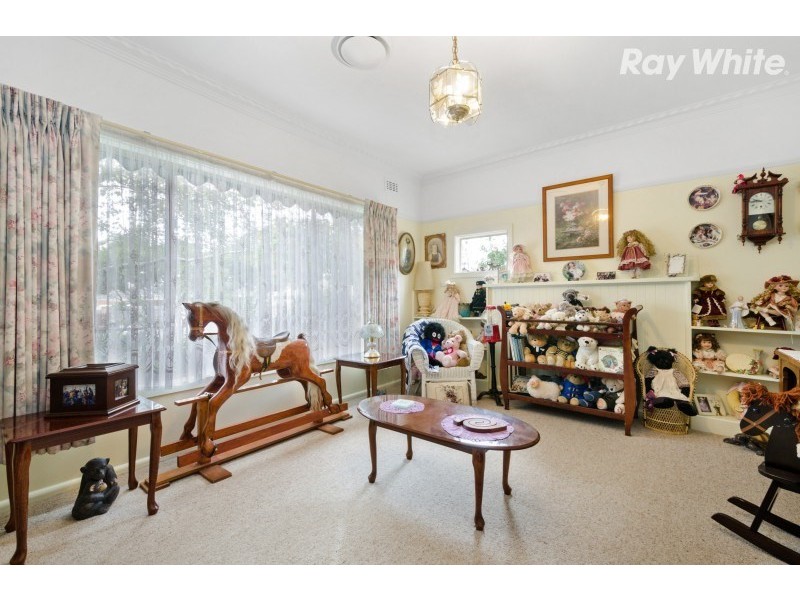 33 Nockolds Crescent, Noble Park VIC 3174