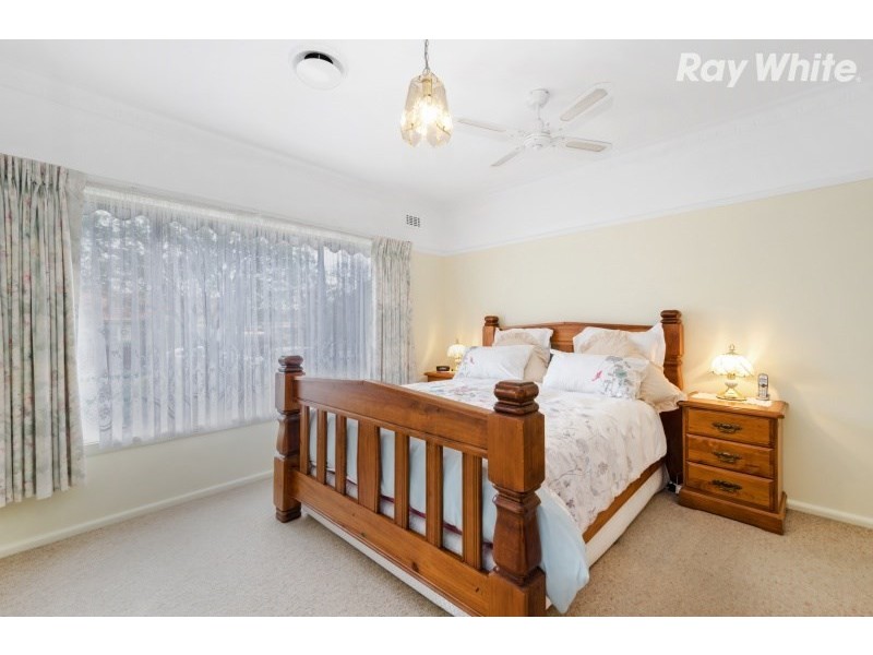 33 Nockolds Crescent, Noble Park VIC 3174