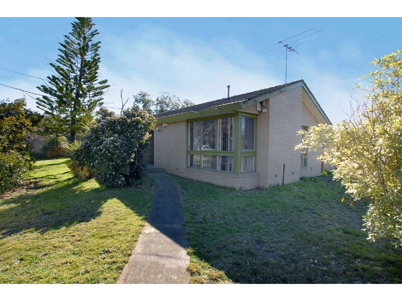 1 Luton Court, Keysborough VIC 3173