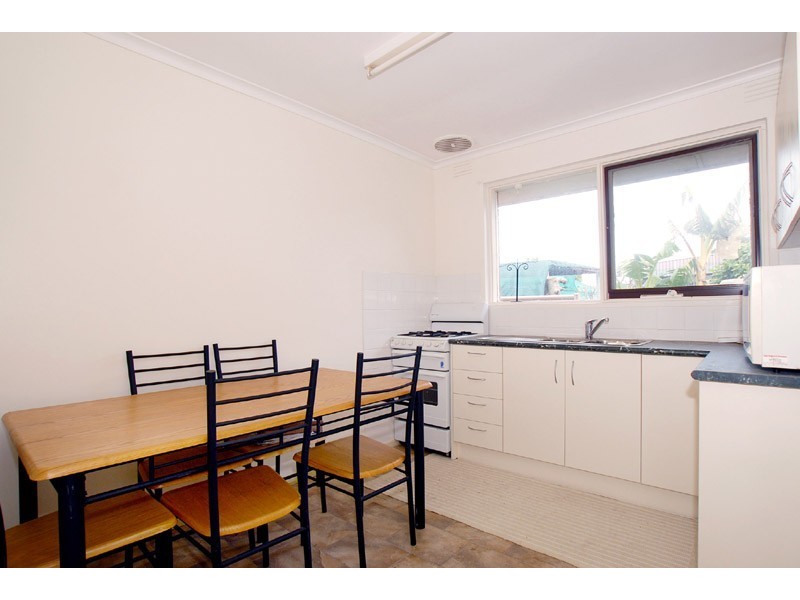 4/61 Lawn Road, Noble Park VIC 3174