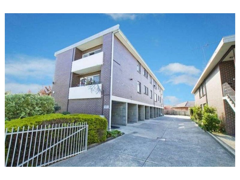 4/4 Roberts Street, Noble Park VIC 3174