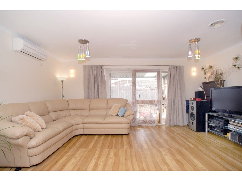 3/17 Joy Parade, Noble Park VIC 3174