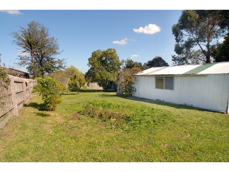 10 Barnett Grove, Noble Park VIC 3174