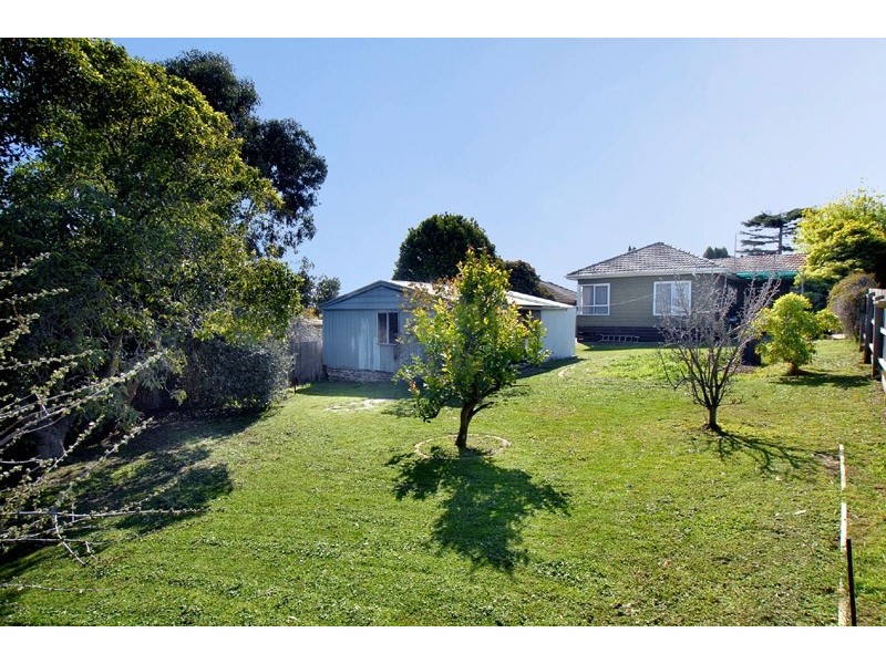10 Barnett Grove, Noble Park VIC 3174