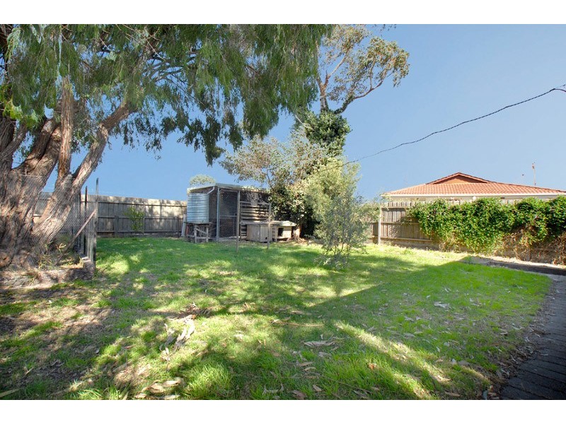 2 Kerrie Court, Springvale South VIC 3172